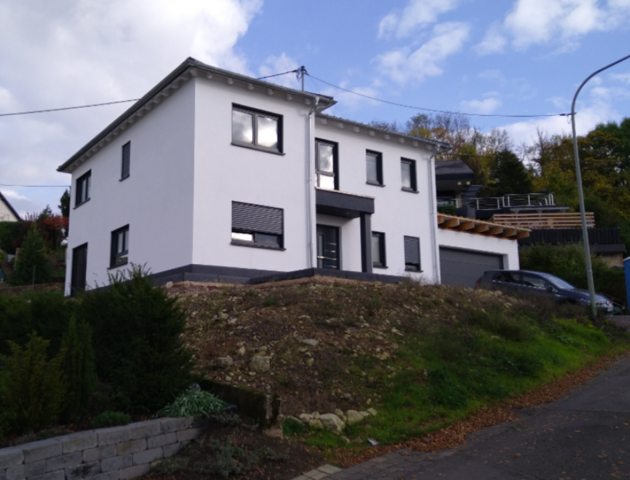 Haus01b-.png